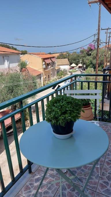 Colorful 2-Bedroom House In Gaios Dış mekan fotoğraf